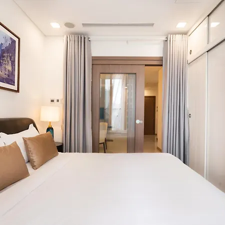 Vera Saigon Apartments - Luxury Landmark 81